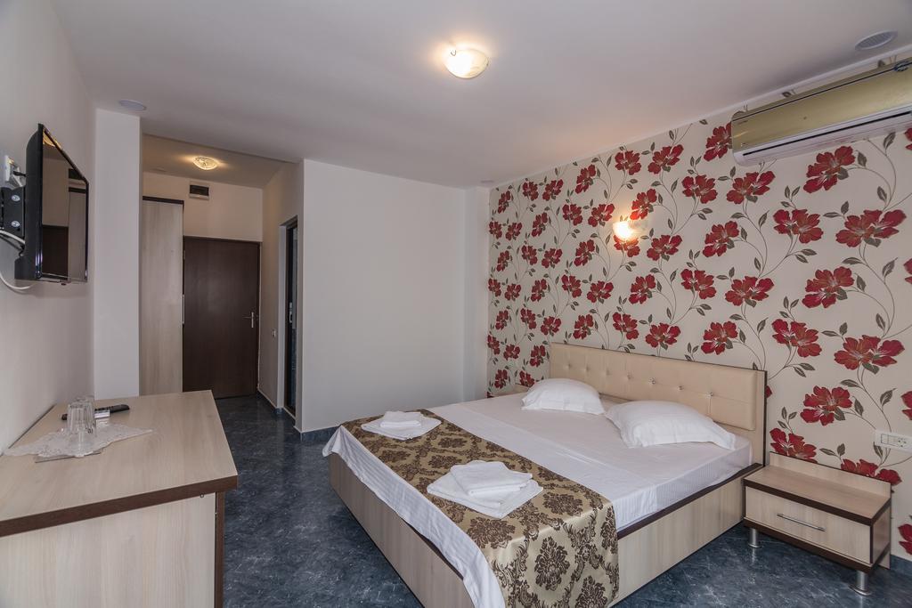 Hotel Lucas à Costinesti Extérieur photo