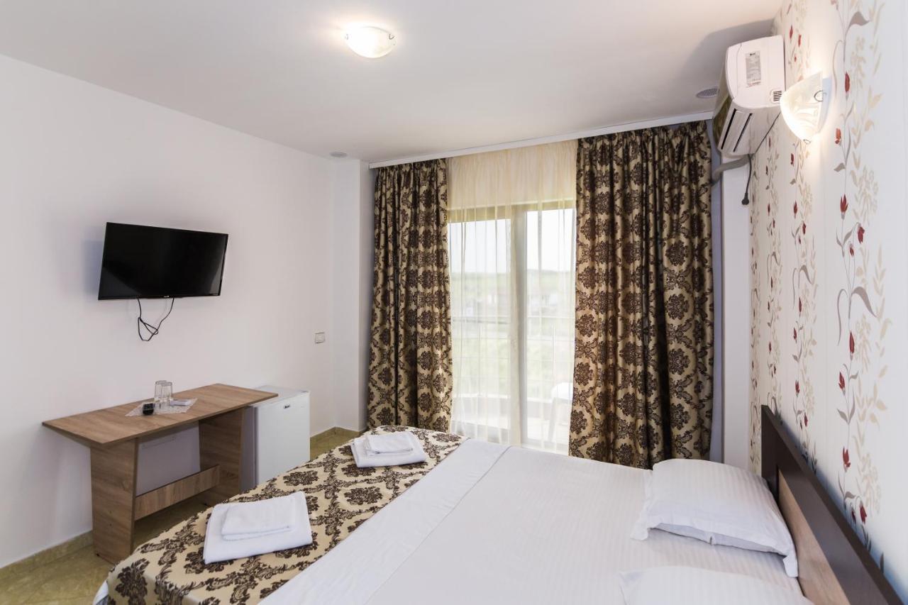 Hotel Lucas à Costinesti Extérieur photo