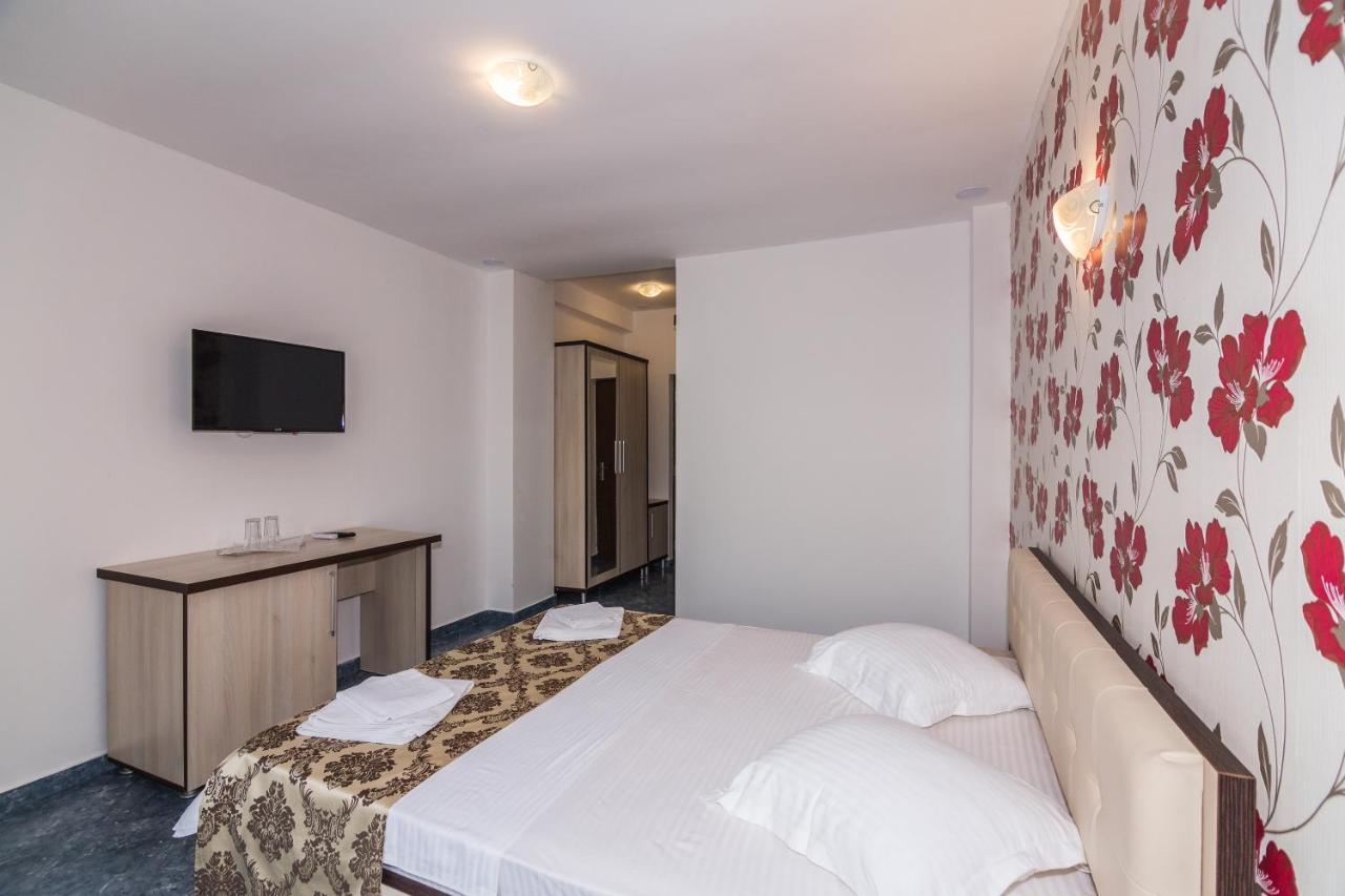 Hotel Lucas à Costinesti Extérieur photo